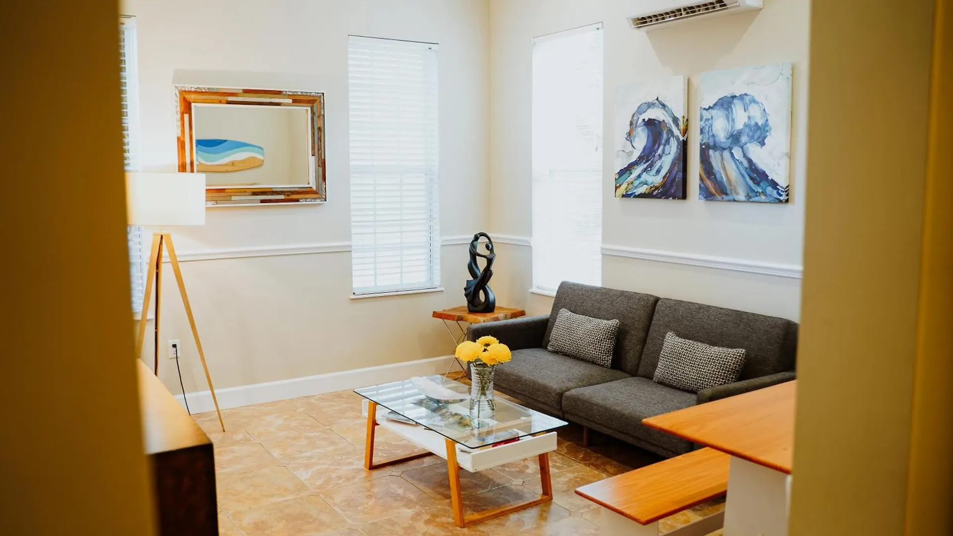 Shangri-La Boutique Bed & Breakfast
