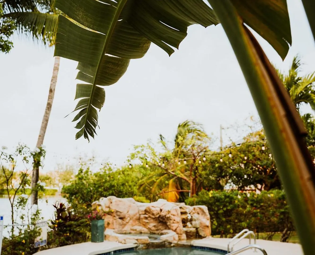 Shangri-La Boutique Bed & Breakfast