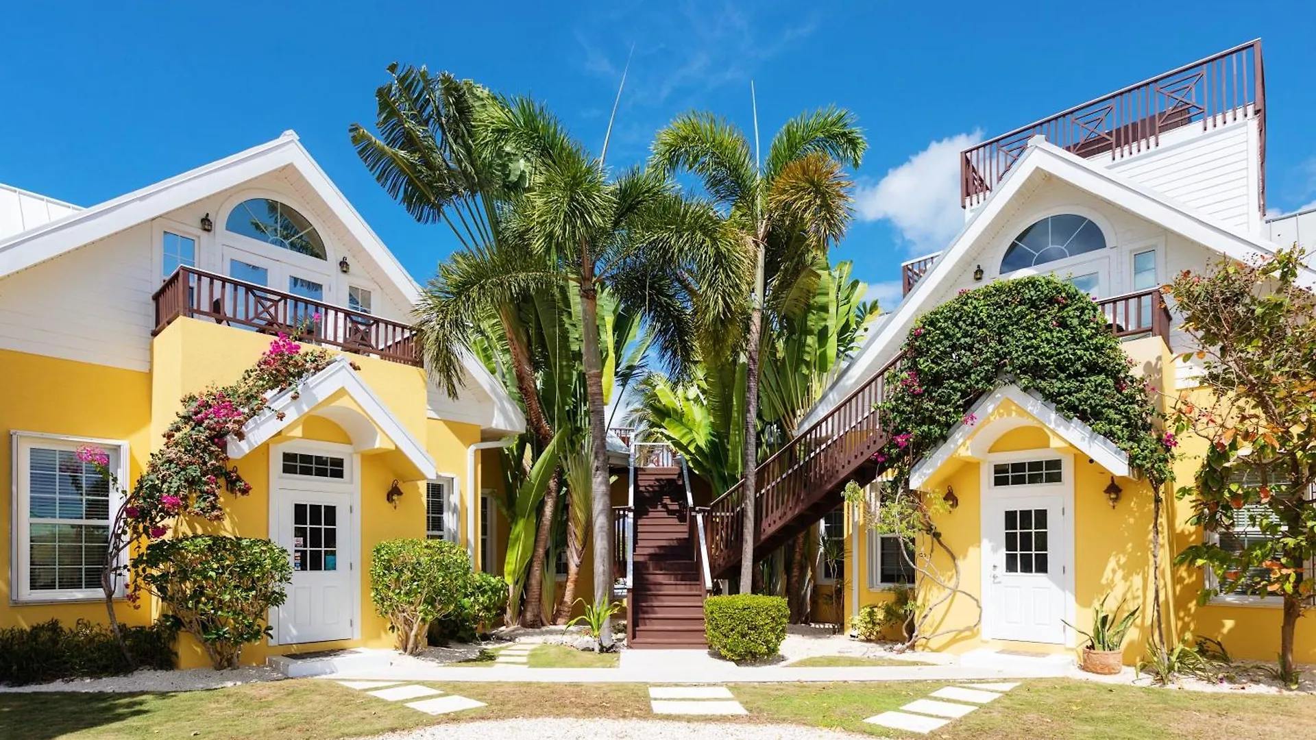 Shangri-La Boutique Bed & Breakfast West Bay