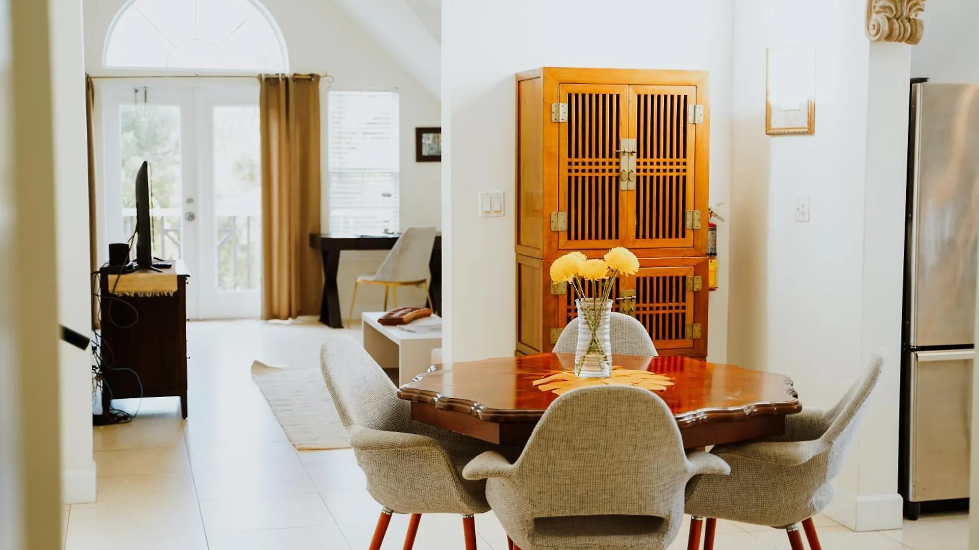 Shangri-La Boutique Bed & Breakfast West Bay Kajmán-szigetek
